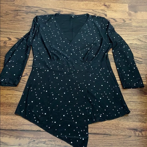 Tops - Women’s dressy top